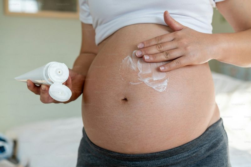 Prenatal Massage Therapy Benefits: Specialist Guide and Techniques Prenatal Massage Therapy Benefits: Specialist Guide and Techniques